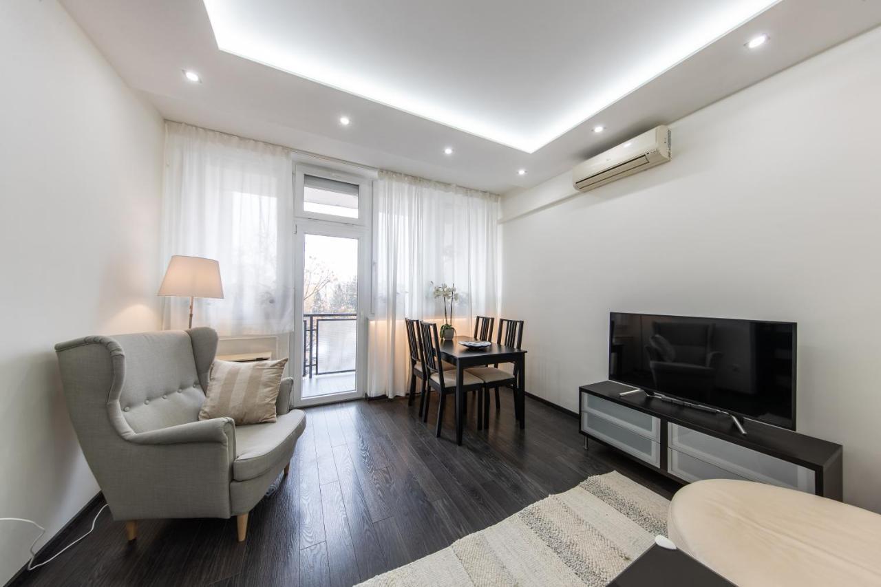 Spacious 3-Room Apartment With Free Parking Будапешт Экстерьер фото