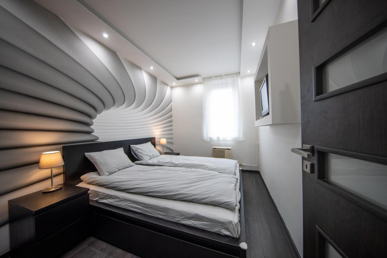 Spacious 3-Room Apartment With Free Parking Будапешт Экстерьер фото